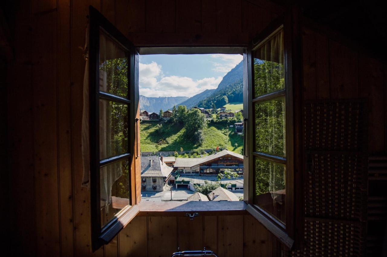 Hotel Mas De La Coutettaz, The Farmhouse Морзин Екстериор снимка